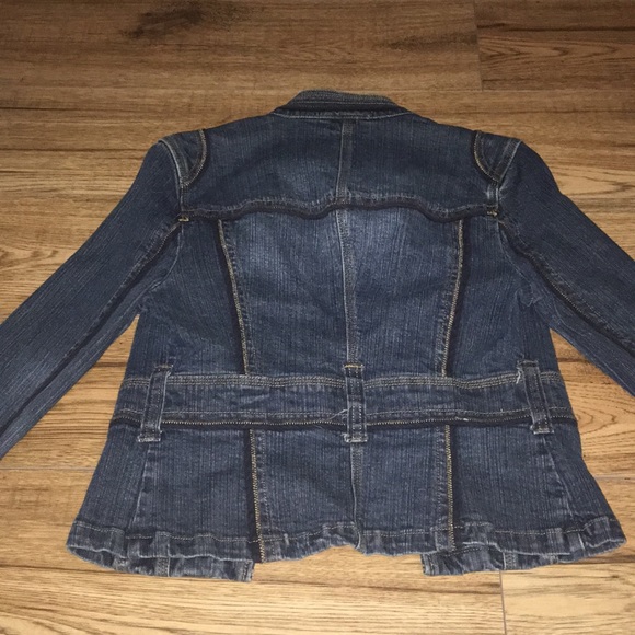 Jean Jacket - Picture 6 of 8